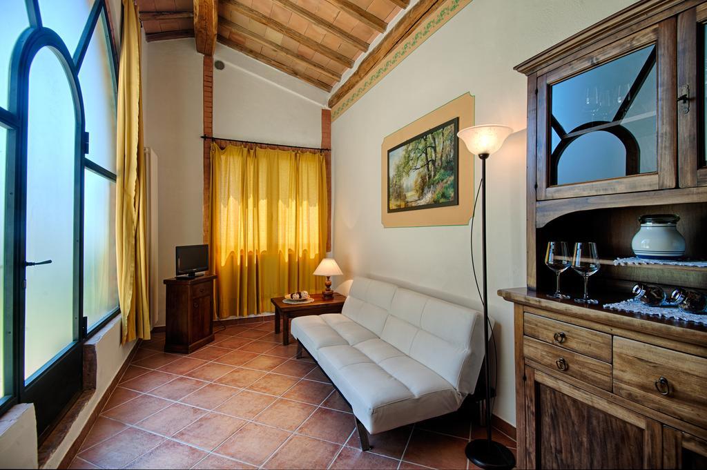 Agriturismo Poggio Bonelli Кастельнуово-Берарденга Номер фото